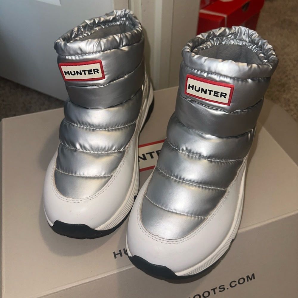 Hunter Silver and White Ankle Boots